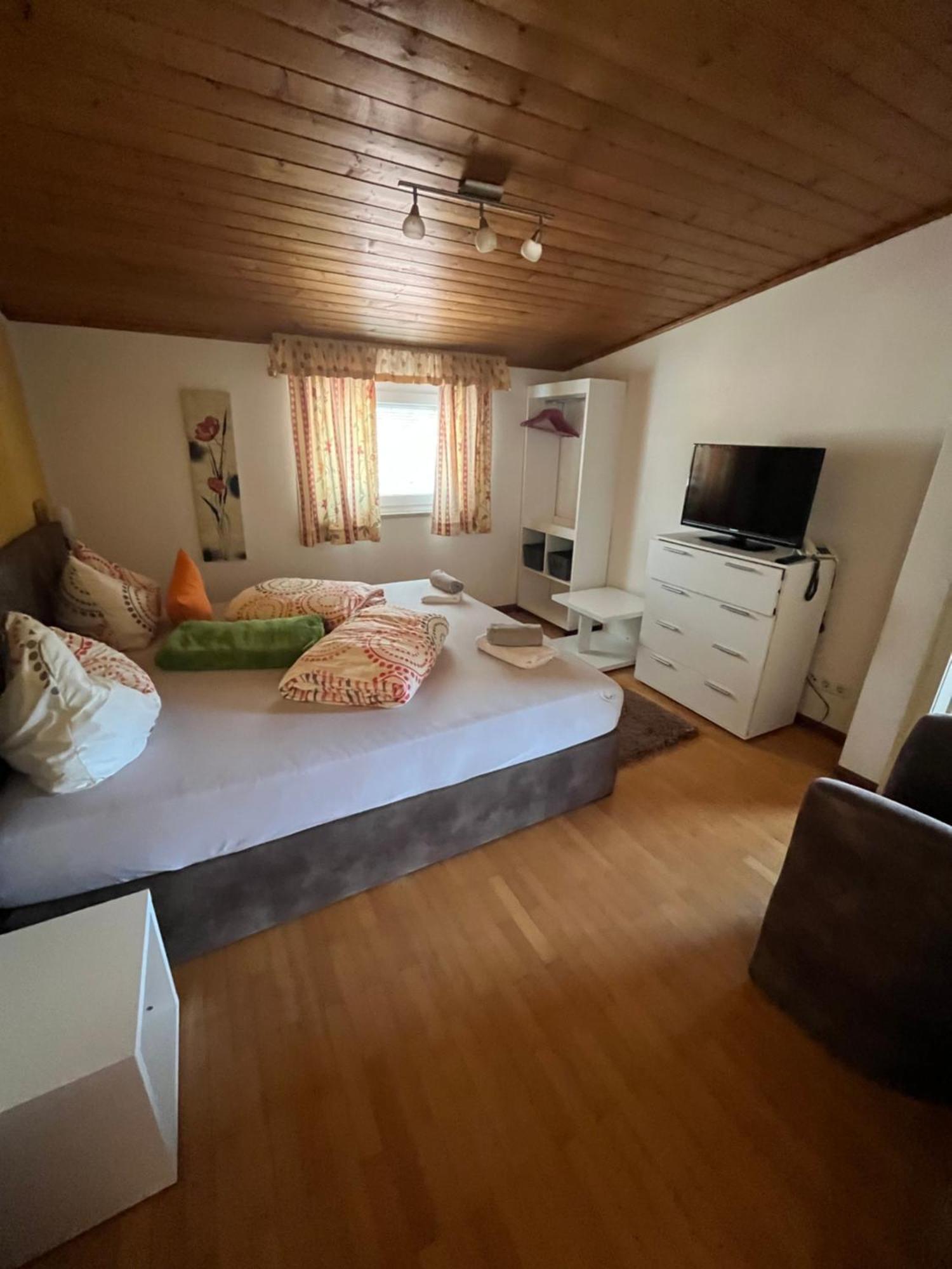 Hotel Krone Morter Extérieur photo